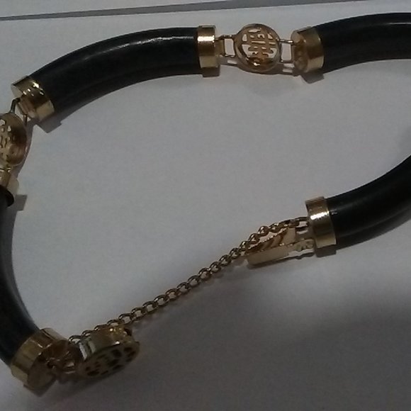SOLD OUT - Jet Black Jade Bracelet - Picture 4 of 5